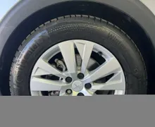Notranja slika - Peugeot 3008 - 1.2 PureTech 130 Active Pack.KAMERA.NAVI.2023 - 9 - Predogledna slika