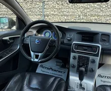 Zunanja slika - Volvo V60 - D5 AWD Geartronic |MEMORY|WEBASTO|GR. SED.| - 14 - Predogledna slika
