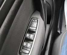 Zunanja slika - Renault Mégane - Megane Berline TCe 100 SLO POREKLO - 1.LASTNIK - 18 - Predogledna slika
