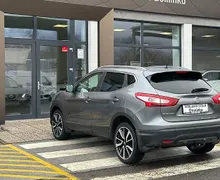 Zunanja slika - Nissan Qashqai - 1.6 dCi Tekna°°2.Lastnik°°Polna oprema - 3 - Predogledna slika