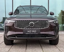 Zunanja slika - Volvo XC90 - B5 AWD Ultra Bright Avt. 7s AT AWD - 2 - Predogledna slika