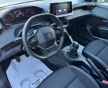 Notranja slika - Peugeot 208 - 1.2 PureTech-1 LASTNICA-NAVI-PDC-ODLIČEN - 7 - Predogledna slika