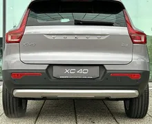 Zunanja slika - Volvo XC40 - B3 P Core AT DCT 3 leta garancije + 3 servisi... - 6 - Predogledna slika