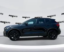 Notranja slika - Volvo XC40 - B4P Ultra Black Edition Avt. - 8 - Predogledna slika