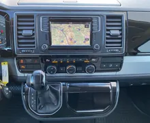 Notranja slika - Volkswagen Multivan - 2.0 TDI DSG Highline-Webasto-LED-Memory-Kljuka... - 9 - Predogledna slika