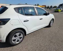 Zunanja slika - Dacia Sandero - 1.0 TCe 100 Essential - 4 - Predogledna slika