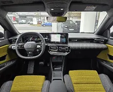 Zunanja slika - Renault 5 E-Tech Electric - Iconic Cinq EV52 110kW+Paket Vožnja - 9 - Predogledna slika