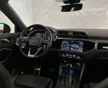 Notranja slika - Audi RS Q3 Sportback - 2.5TFSI|Q|Kamera|ACC|Pano|BO|Memory|Gretje... - 10 - Predogledna slika
