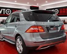 Notranja slika - Mercedes-Benz ML-Razred - ML 350 BlueTEC 4MATIC-SPORT.1.LASNIK.DO 7 LET... - 11 - Predogledna slika