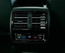 Zunanja slika - Volkswagen Passat - LIMUZ-2.0TDI-150KM-HIGHLINE-VIRTUAL-KAMERA-ACC-17C - 20 - Predogledna slika