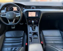 Notranja slika - Volkswagen Passat Variant - 2.0 TDI BMT R-LINE 4MOTION DSG - 10 - Predogledna slika