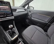 Zunanja slika - Renault Captur - Techno TCe 115 + paket Zima Akcija Staro za novo - 11 - Predogledna slika