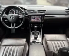 Notranja slika - Škoda Superb - 2.0 TDI L K Combi DSG 4X4 ... - 7 - Predogledna slika