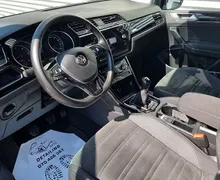 Zunanja slika - Volkswagen Touran - 2.0 TDI-110KW-7 SEDEŽEV-FULL LED-HIGHLINE+VELIK SE - 6 - Predogledna slika