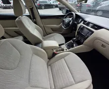 Zunanja slika - Škoda Octavia - COMBI 1.6 TDI STYLE DSG ALU PLATIŠČA-1.LASTNIK-SLO - 11 - Predogledna slika