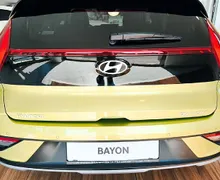 Zunanja slika - Hyundai Bayon - PREMIUM AVT ČRNA STREHA-TESTNO-AKT.T-MR.KOT-VIDEO - 5 - Predogledna slika