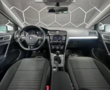 Notranja slika - VW Golf - 4MOTION 2.0 TDI CUP+ LED+NAVI+KLJUKA+PDC - 9 - Predogledna slika