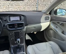 Zunanja slika - Volvo V40 - D2 Momentum AVT. |NAVI|PDC|USNJE| - 14 - Predogledna slika