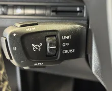 Zunanja slika - Peugeot 3008 - 1,2-130KM-ALLURE-AUT-FUL-LED-VIRTUAL-KAMERA-KEYLES - 19 - Predogledna slika