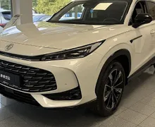 Zunanja slika - MG MG HS - HS 1.5T GDI Hybrid Luxury + ZIMSKE GUME - 3 - Predogledna slika