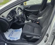 Zunanja slika - Volvo V40 - 2.0 150 D3 Kinetic - 8 - Predogledna slika
