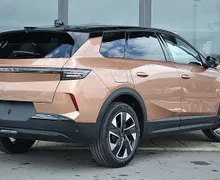Zunanja slika - Opel Grandland - 1.2 MHEV 100KW TURBO GS DCT - 6 - Predogledna slika