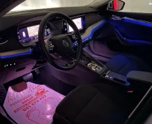Notranja slika - Škoda Octavia - 2.0 TDI-VIRTUAL-ACC-DSG-110KW-LED-MRTVI KOT-NAVI - 12 - Predogledna slika