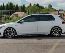 Zunanja slika - VW Golf - 2.0 GTI DSG Pano HK HR Maxton Stage1 - 8 - Predogledna slika
