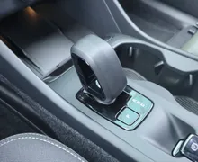 Notranja slika - Volvo XC40 - B3 P Core AT DCT 3 leta garancije + 3 servisi... - 19 - Predogledna slika