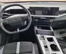 Zunanja slika - Opel Grandland - 1.2 MHEV 100KW TURBO GS DCT - 9 - Predogledna slika