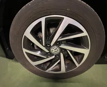 Zunanja slika - Volkswagen Golf - 2.0 TDI BMT Comfortline DSG PDC 2X.OGR. SEDEŽI. - 7 - Predogledna slika