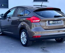 Notranja slika - Ford Focus - 1.0 EcoBoost+1.LAST+SLO+PDC+ALU+ - 9 - Predogledna slika