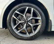 Notranja slika - KIA Proceed - 1.6 CRDI GT-LINE 7DCT - 9 - Predogledna slika