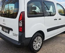 Zunanja slika - Citroën Berlingo - Feel 1.6 BlueHDi 99ks °1-LASTNIK° °NAVIGACIJA° - 5 - Predogledna slika