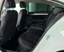 Notranja slika - Volkswagen Passat - 2.0 TDI-4X4-DSG-R LINE-VIRTUAL-LIZING ZA TUJCE-... - 9 - Predogledna slika