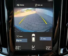 Zunanja slika - Volvo V60 - D3 Momentum FULLED•TEMP•LANE•NAV•KAMERA•2X-PDC•17C - 18 - Predogledna slika