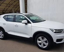 Zunanja slika - Volvo XC40 - T3 Momentum NAVI KAMERA 56.000KM 1.LASTNIK - 3 - Predogledna slika