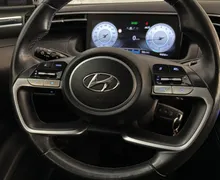 Notranja slika - Hyundai Tucson - 1.6 T-GDI Slovensko vozilo - Kamera - Garancija - 10 - Predogledna slika
