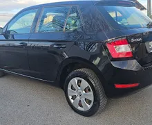 Zunanja slika - Škoda Fabia - 1.0 75ks °LED° °OGR.SEDEŽI° °2x PARK.SENZORJI° - 7 - Predogledna slika