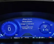 Zunanja slika - Ford Kuga - 2,5 Duratec PHEV ST-Line LED PDC VIRTUAL TEMP - 8 - Predogledna slika