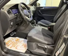 Notranja slika - VW Tiguan - 2.0 TDI-4X4-R-LINE-ACC-VIRTUAL-IQ-KAMERA-NAVI-F1.. - 9 - Predogledna slika