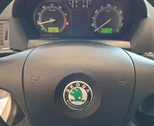 Zunanja slika - Škoda Fabia - Combi Ambiente 1.4 16V-ODLIČEN-HITRI KREDIT- - 11 - Predogledna slika