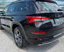 Zunanja slika - Škoda Kodiaq - 4x4 2.0 TDI SPORTLINE-7SEDEZEV-DSG-KAMERA-CRYSTAL- - 5 - Predogledna slika