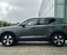 Notranja slika - Volvo XC40 - B3 P Core AT DCT... - 8 - Predogledna slika