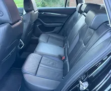 Notranja slika - Škoda Octavia - Combi 2.0 TDI Sport LineDSG-1 LASTNICA-VIRTUAL-LED - 12 - Predogledna slika