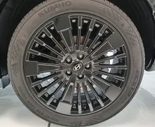 Zunanja slika - Hyundai Santa Fe - 1.6 T-GDI HEV Impression 4WD AUTO - 4 - Predogledna slika