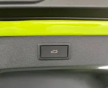 Zunanja slika - Škoda Enyaq - RS 220 KW.KAMERA.ACC.4X4.NAVI.LED.KLJUKA.45.000 KM - 19 - Predogledna slika