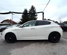 Zunanja slika - Alfa Romeo Giulietta - 1.4 TB 16v Distinctive Sport 3 SLO.VOZILO LED A17 - 3 - Predogledna slika