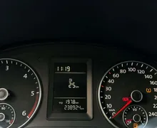 Notranja slika - VW Caddy - 2.0 TDI-2X DRSNA VRATA-1 LASTNIK-LIZING ZA TUJCE-. - 10 - Predogledna slika
