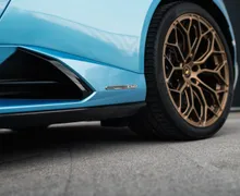 Zunanja slika - Lamborghini Huracan - EVO AWD AZZURO TERZO - 10 - Predogledna slika